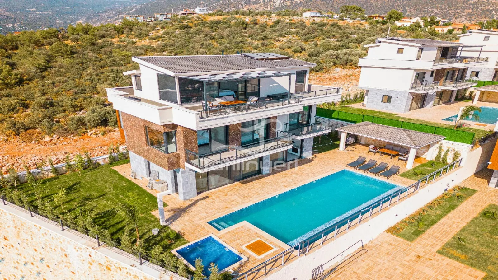 Akdağ Villa Mercan — kapak fotoğrafı