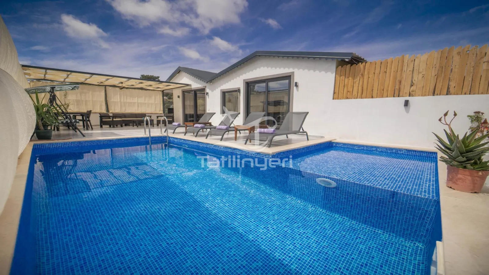 Villa Beyaz Ev — fotoğraf 2/29