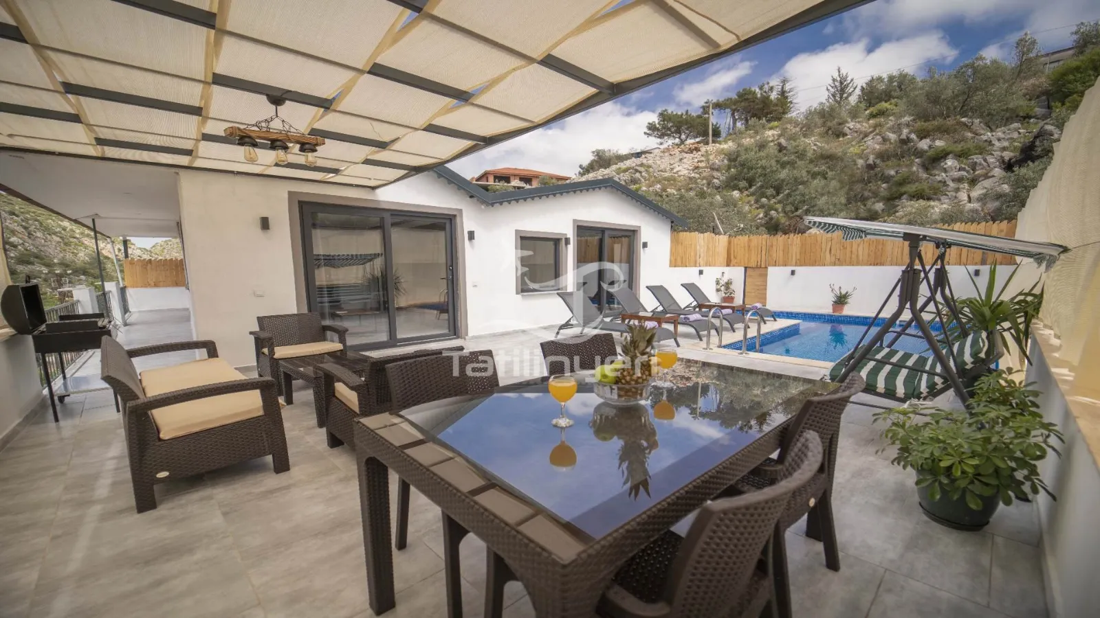 Villa Beyaz Ev — fotoğraf 3/29
