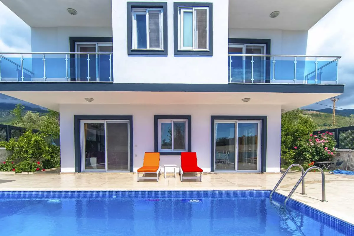 Villa Cemre Üzümlü — fotoğraf 2/35