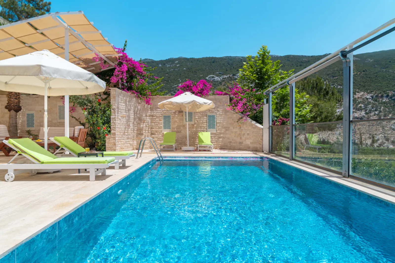 Villa Chiron 2 — fotoğraf 3/24