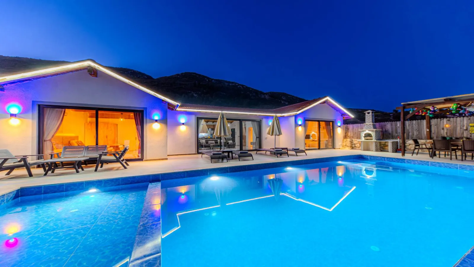 Villa Delia — kapak fotoğrafı