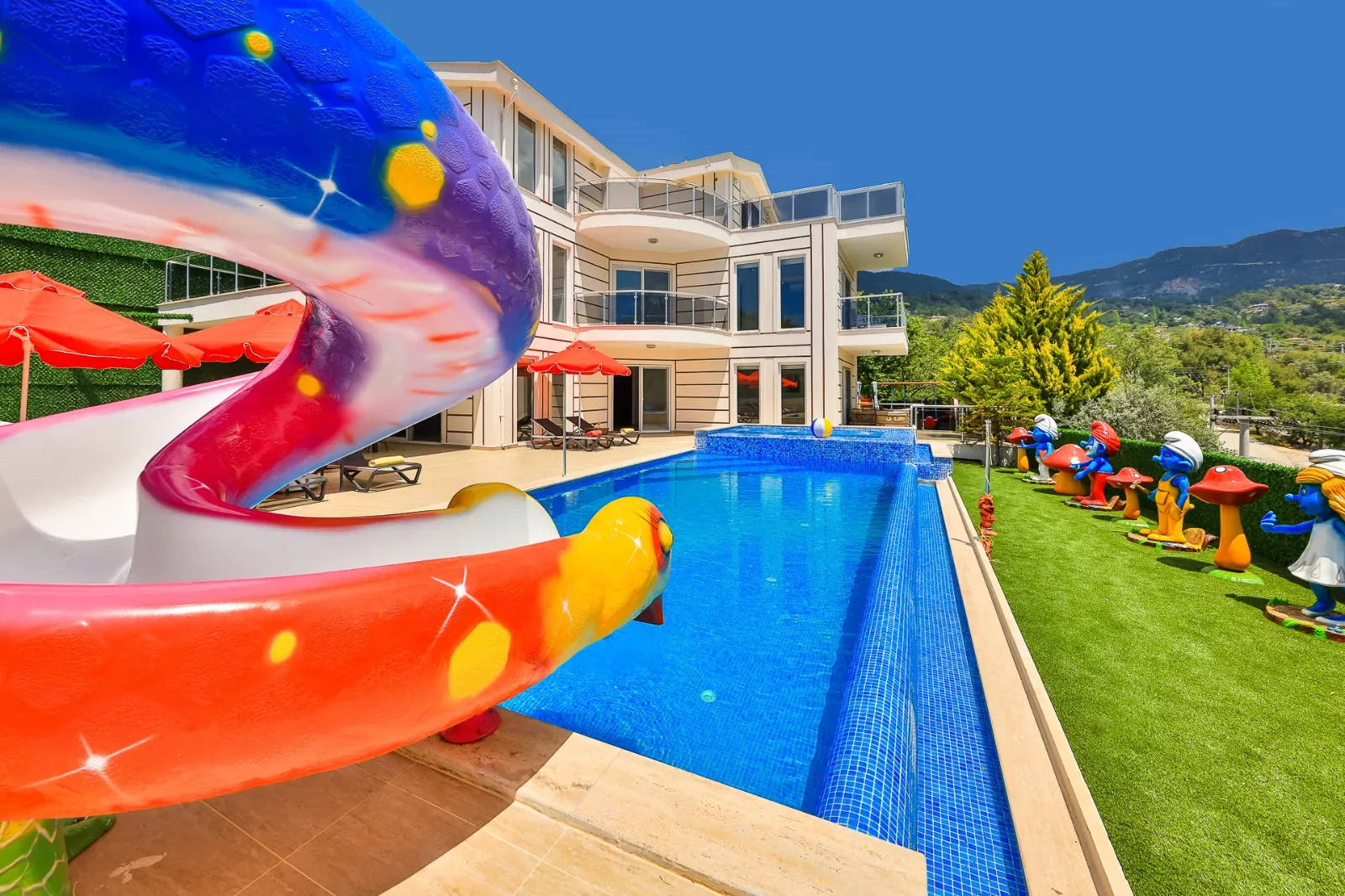 Villa Gargamel — fotoğraf 2/64