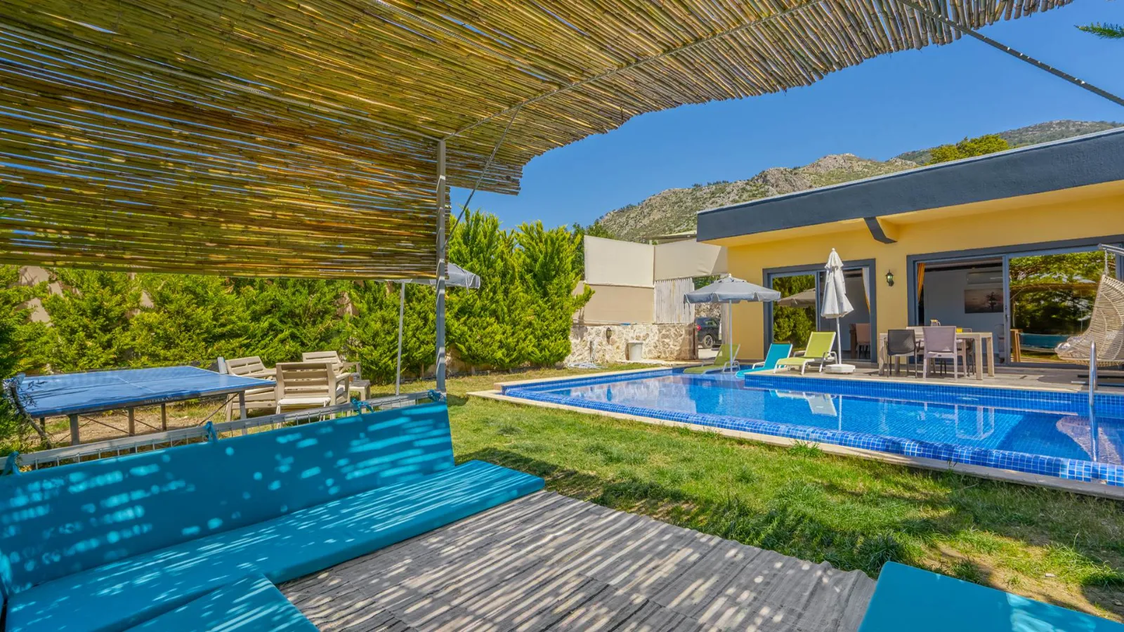 Villa GroupDeveci One — fotoğraf 3/36