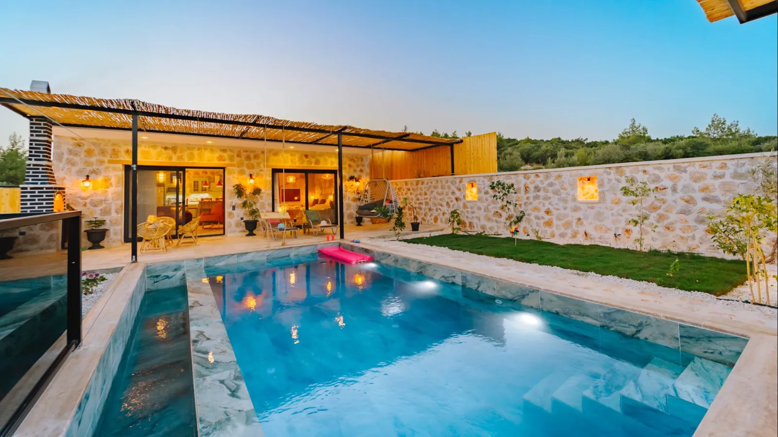 Villa Hanedan Luxury — kapak fotoğrafı