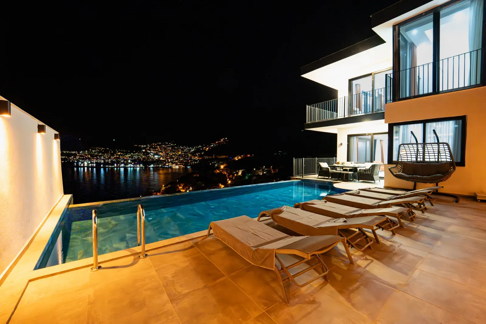 Villa Lumos — fotoğraf 3/26
