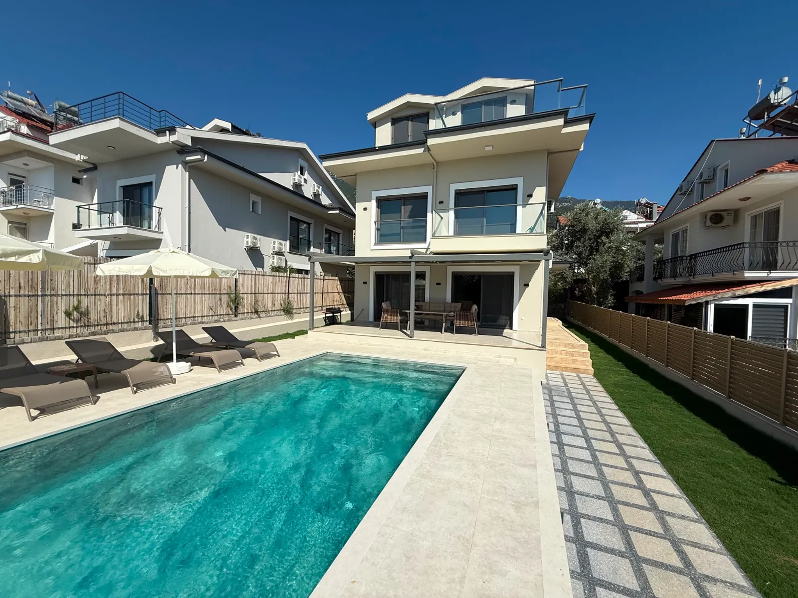 Villa Lux Burak — fotoğraf 3/22