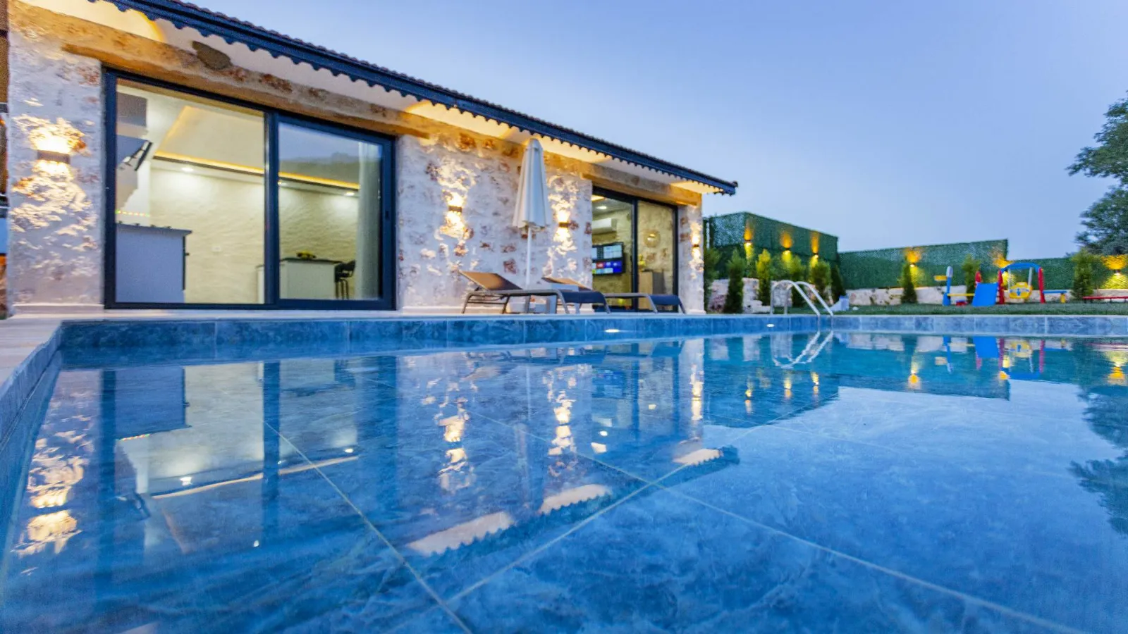 Villa Menesa — fotoğraf 2/44