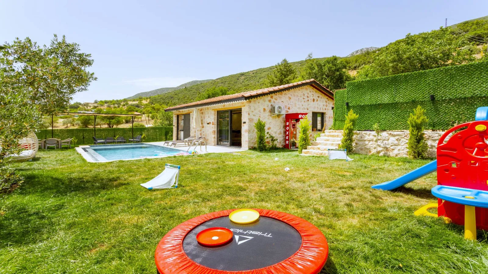 Villa Menesa — fotoğraf 3/44