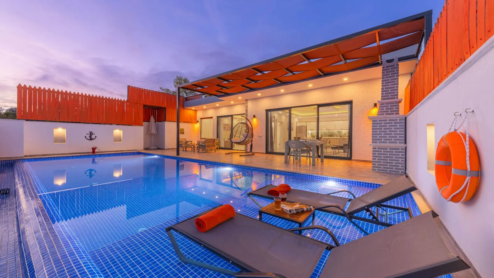 Villa Mevo Exclusive — kapak fotoğrafı