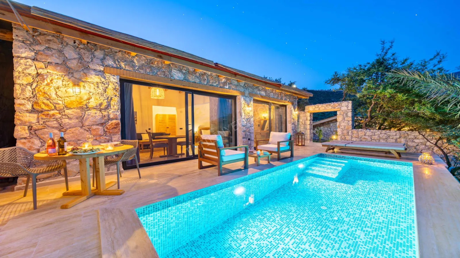 Villa Sea Edge 5 — kapak fotoğrafı
