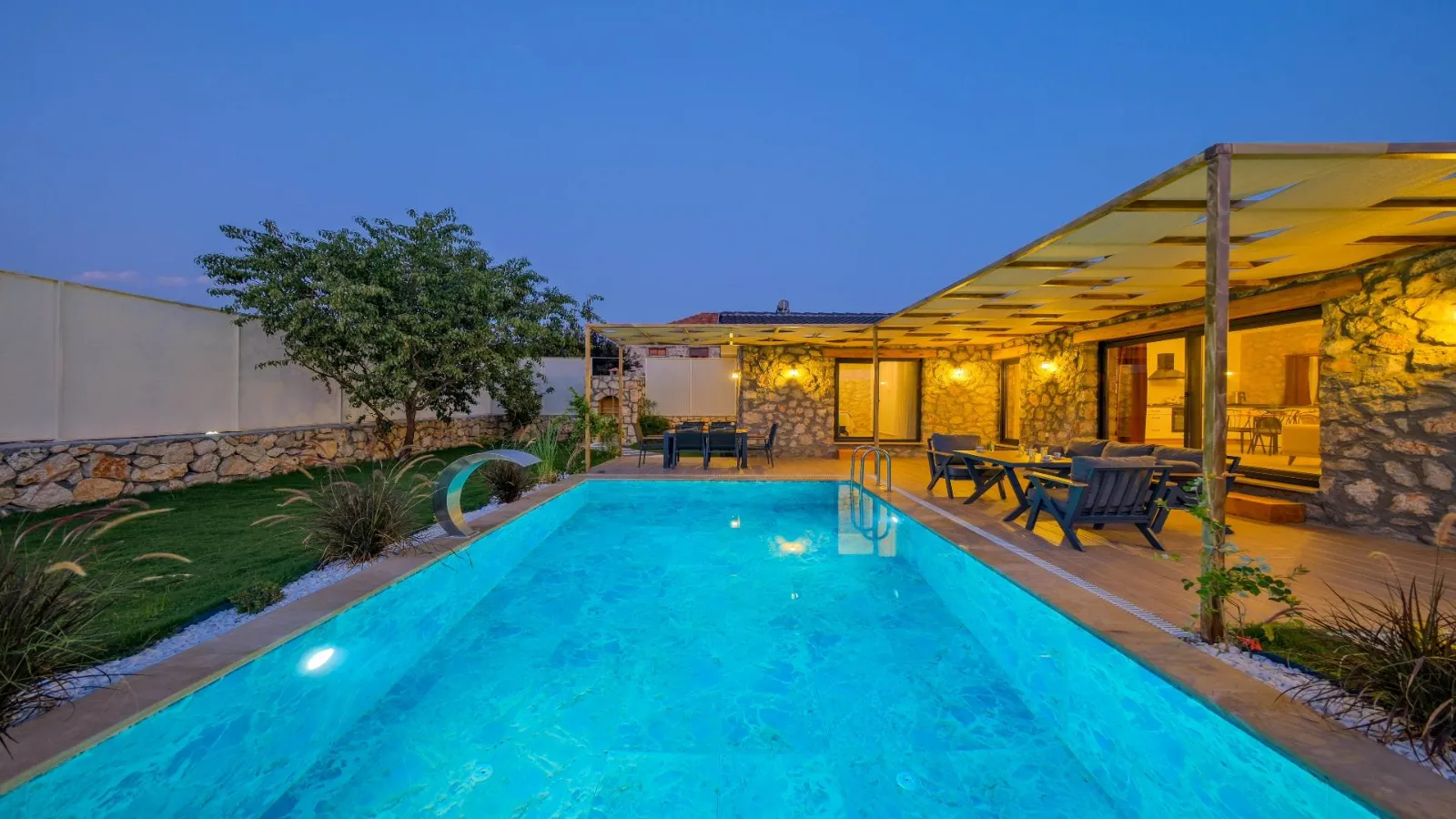 Villa Siri — kapak fotoğrafı