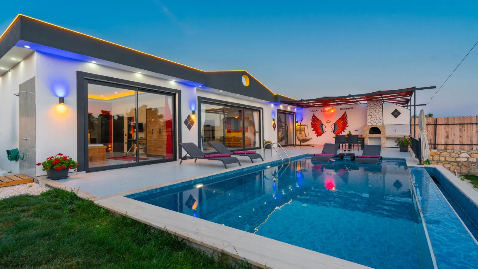 Villa Windy 1 — kapak fotoğrafı
